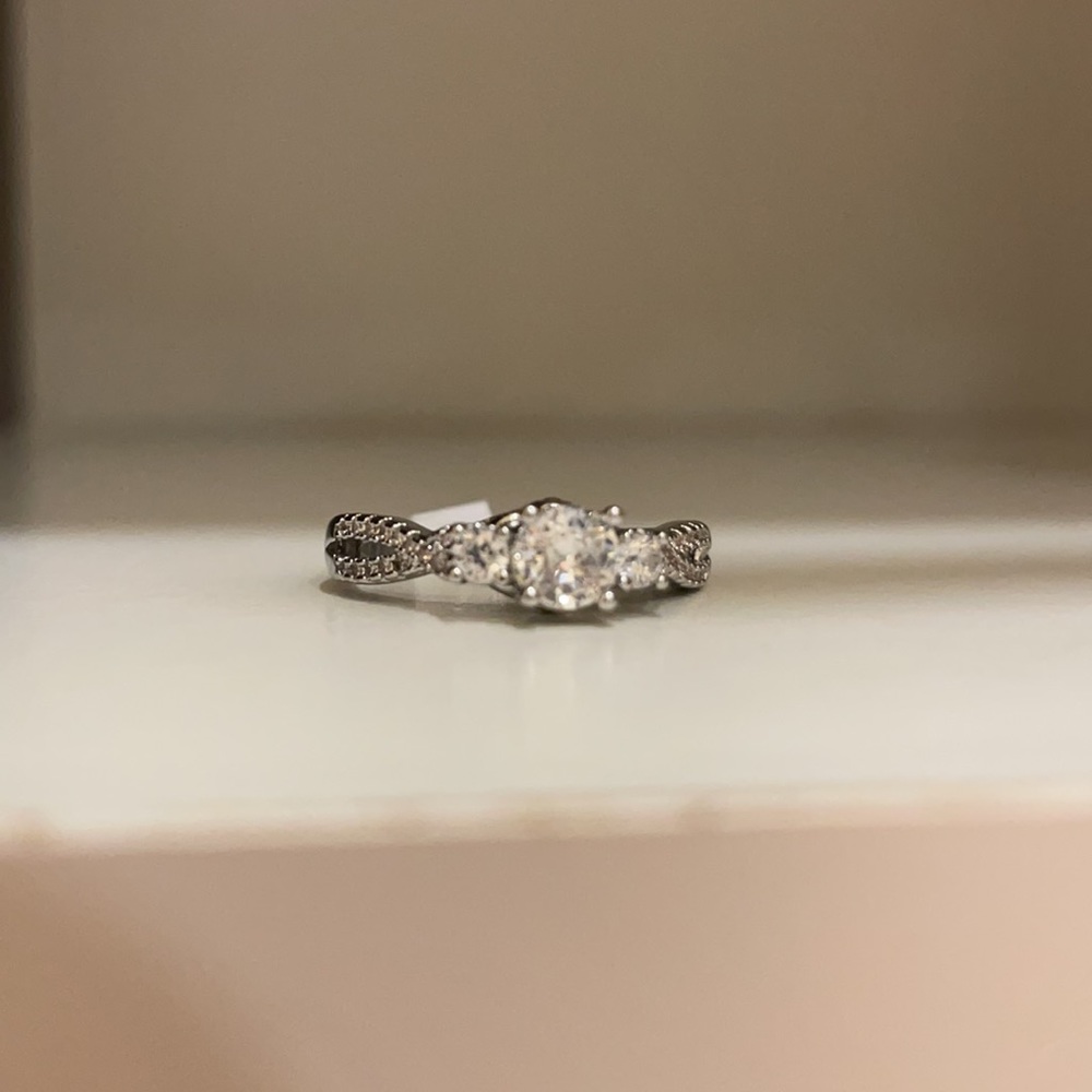 Clear Trio Gemstone Costume Jewelry Ring Size 8